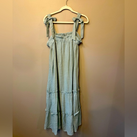 Blu Pepper Dresses & Skirts - NWT Blu Pepper Tie Strap Dress - Large